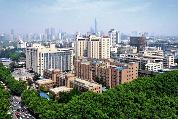 南京军区南京总医院眼科